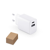WEGENER. Zasilacz z portem USB-A 18W i USB-C 20W wykonany w ABS pochodzącego z recyklingu (100% rABS)