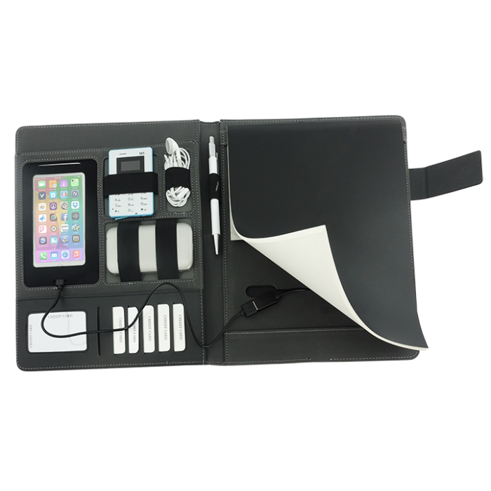 Notatnik z Power Bankiem