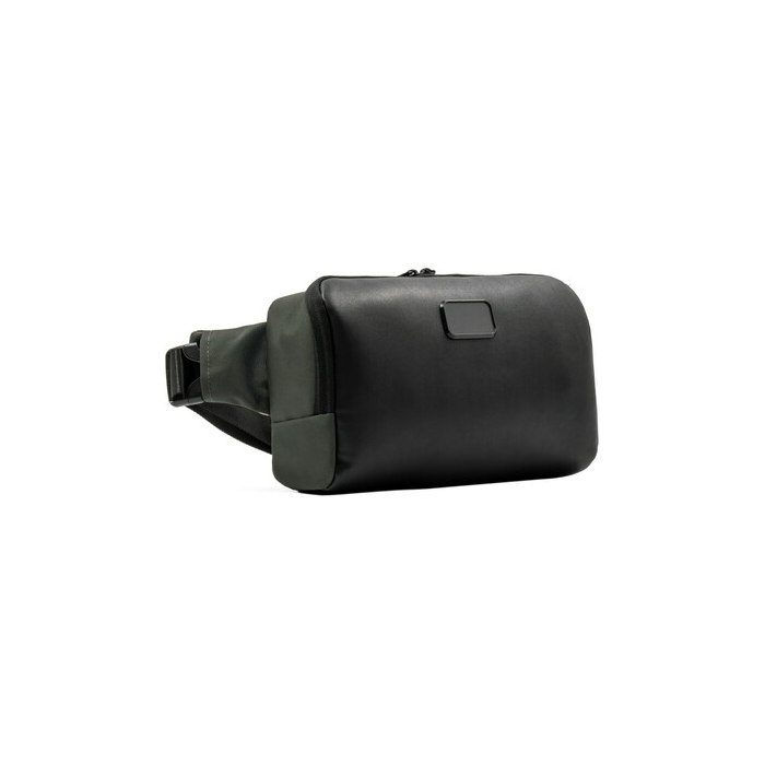 Saszetka zapinana w pasie BrandCharger Edge czarny